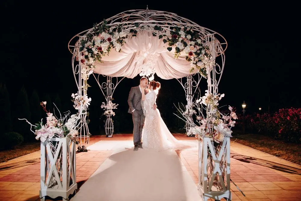 Свадьба в агроусадьбе "Вероника" Свадьба в агроусадьбе "Вероника"