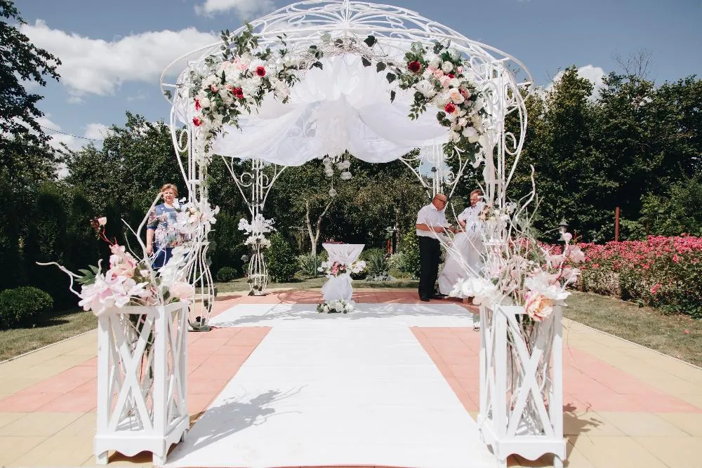 Свадьба в агроусадьбе "Вероника" Свадьба в агроусадьбе "Вероника"