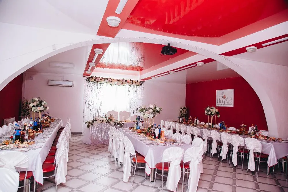 Свадьба в агроусадьбе "Вероника" Свадьба в агроусадьбе "Вероника"