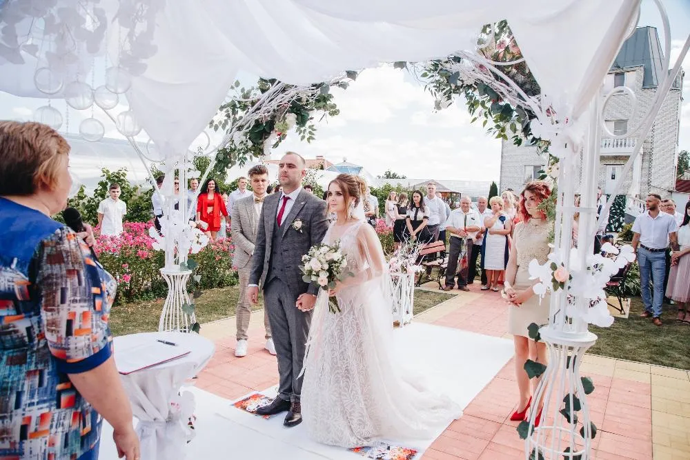 Свадьба в агроусадьбе "Вероника" Свадьба в агроусадьбе "Вероника"