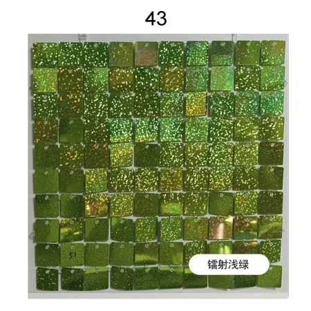 Панель с пайетками 30см х 30 см прозрачная основа цвет лазерный светло-зеленый 43