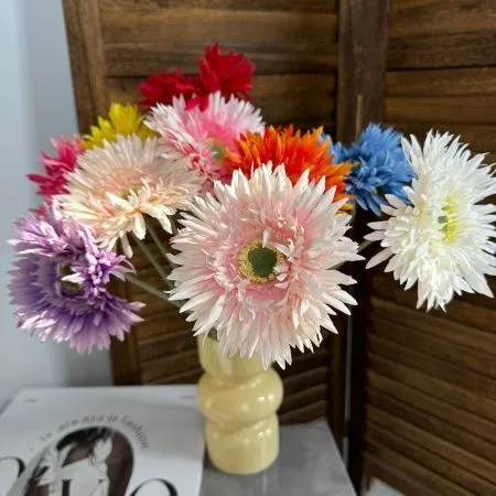 гербера 5 штук синяя