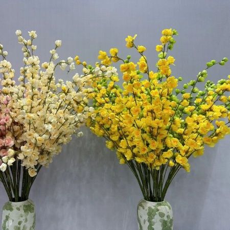 ветка глицинии салатовый