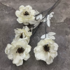 гардения 4 головы с черной серединой белый